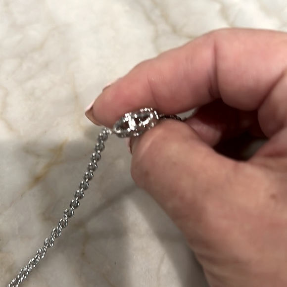 Kendra Scott silver 42 inch necklace EUC - Picture 7 of 7